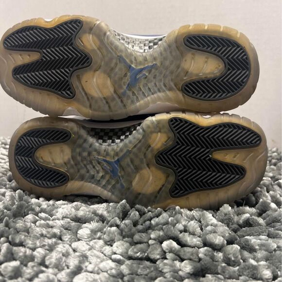 Air Jordan Retro 11 Retro Concord 645107-100 Sneakers Size 7Y - Picture 5 of 5